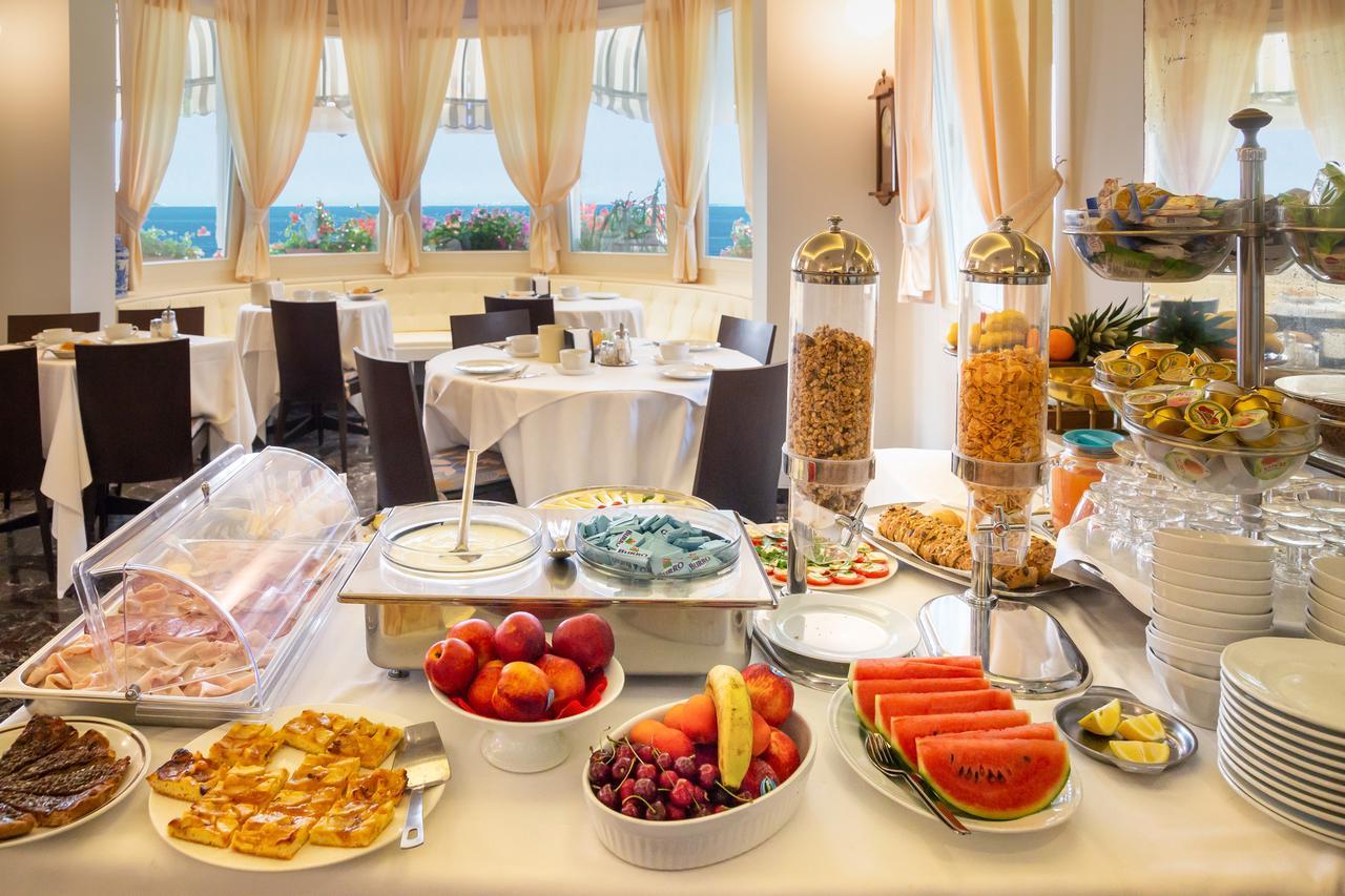 Le Lampare Hotel 3*